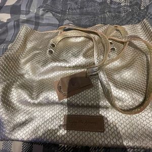 Oak river, gold colored handbag/beach bag